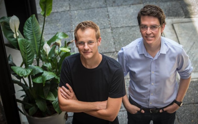 Florian Hagenbuch e Mate Pencz, fundadores da Loft; startup se tornou o novo unicórnio brasileiro 