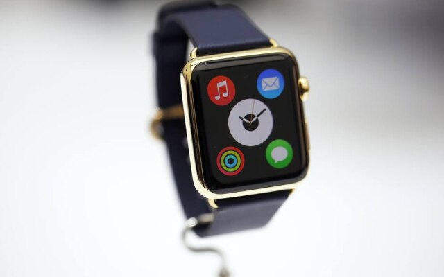 Apple Watch foi introduzido como versão tech de relógio suíço, mas acabou virando parceiro para atividades físicas e saúde