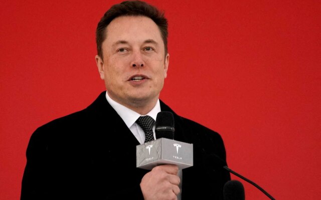 Presidente da Tesla, Elon Musk não seguiu o padrão de outras empresas para manter o home office entre seus funcionários