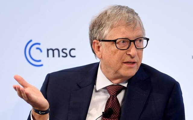 Bill Gates tomou sua primeira dose aos 65 anos no ano passado