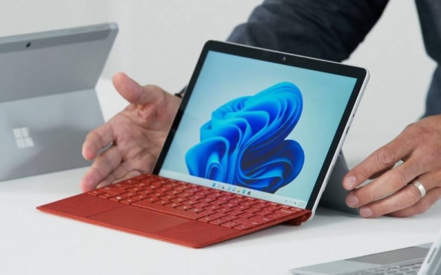 O Surface Go 3 tem a possibilidade de remover o teclado, mas não inclui o compartimento para a Surface Pen