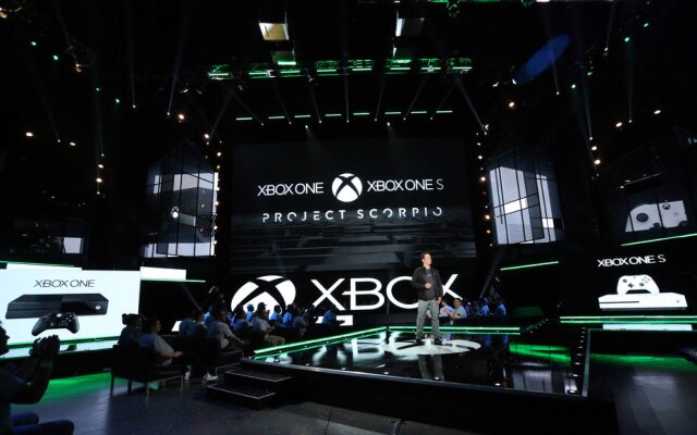 O principal anúncio da Microsoft este ano deverá ser o Project Scorpio, uma versão turbinada do Xbox One otimizada para jogos em resolução Ultra HD (4K) e realidade virtual, com direito a um processador de oito núcleos e 6 teraflops de processamento. 