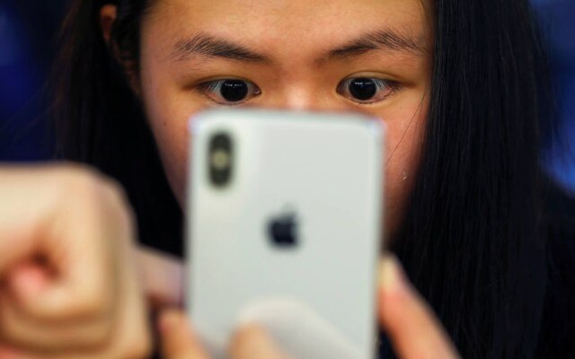 Número de vendas do iPhone podem sofrer quedas com guerra comercial entre EUA e China