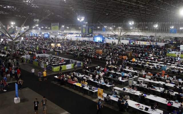 Acampamento. Campus Party reúne mais de 8 mil campuseiros no Anhembi até domingo