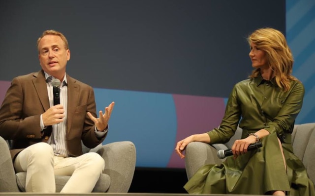 O executivo Robert Greenblatt e a atriz Laura Dern, de Big Little Lies, apresentam o novo serviço da Warner em Cannes
