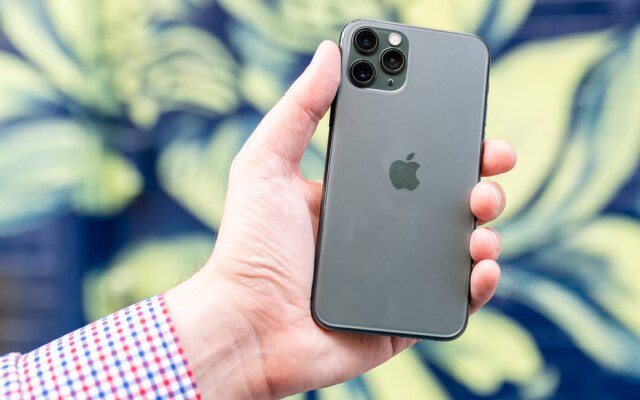 iPhone 11 Pro Max é a versão mais cara dos três modelos e será vendida no Brasil por preços entre R$ 7,6 mil e R$ 9,6 mil