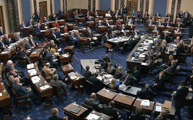 Senado vota projeto de lei que afeta big techs