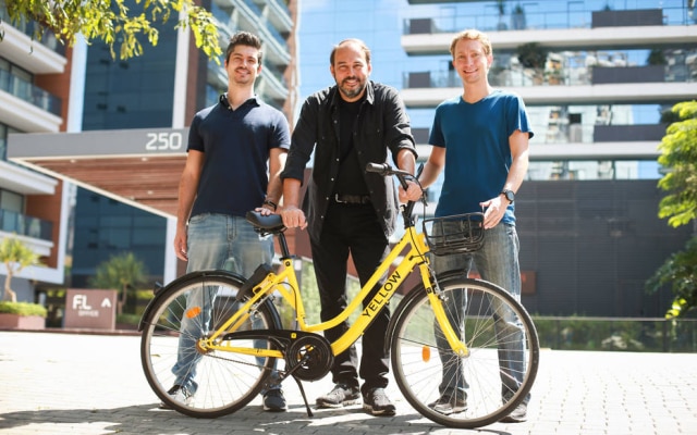 Ariel Lambrecht, Eduardo Musa e Renato Freitas criaram a startup Yellow em janeiro de 2018