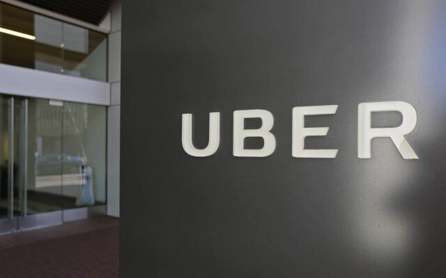 Uber enfrenta nova polêmica em Cingapura, após alugar carros defeituosos para motoristas