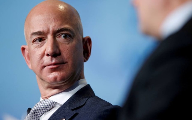 Jeff Bezos anunciou em fevereiro sua saída do comando da Amazon