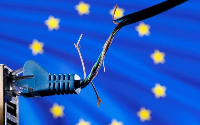 União Europeia propõe leis para conter o poder das gigantes da tecnologia, como Apple, Microsoft, Amazon, Google e Facebook