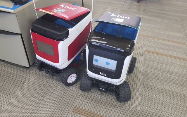 Sobre rodas. Startup Kiwi criou robô para delivery no Vale do Silício