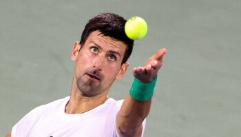 Djokovic poderá jogar no Torneio de Wimbledon mesmo sem se vacinar contra a covid-19