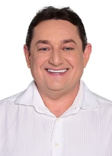 Dr. Fernando Bezerra