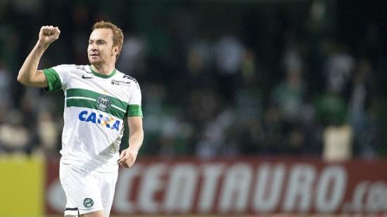 Luxemburgo diz que foco do Flamengo é o Brasileirão