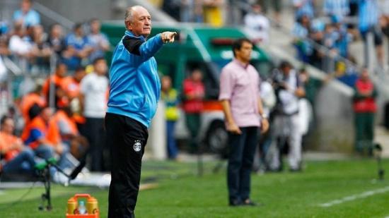 Felipão procura soluções para formar ataque do Grêmio