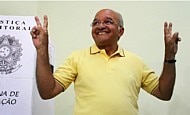 Reeleito, Jos&eacute; Melo toma posse no Amazonas