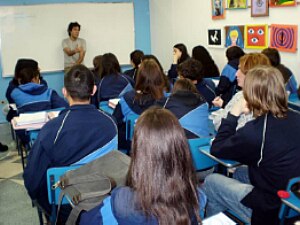 Alicerce/Divulgação - O Colégio Alicerce tem 33 anos de história. Começou oferecendo Educação Infantil, ampliou para o Ensino Fundamental e depois Ensino Médio