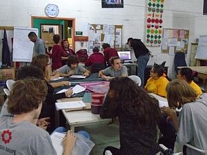 Equipe/Divulgação - No decorrer de mais de 45 anos educando crianças e jovens, o Colégio Equipe sempre teve o compromisso de aliar práticas educacionais ao contexto social no qual estamos inseridos