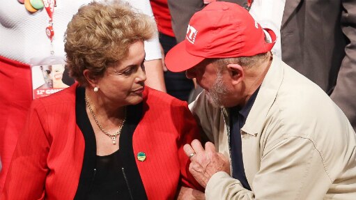 Lula tenta livrar Cunha de cassação; em troca, peemedebista se comprometeria a não levar adiante pedido de impeachment - Daniel Teixeira/Estadão