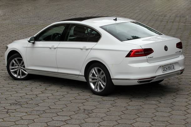 Volkswagen Passat X Ford Fusion
