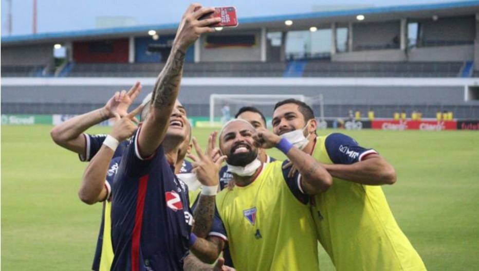 Fortaleza volta a vencer o CRB e se classifica às quartas ...