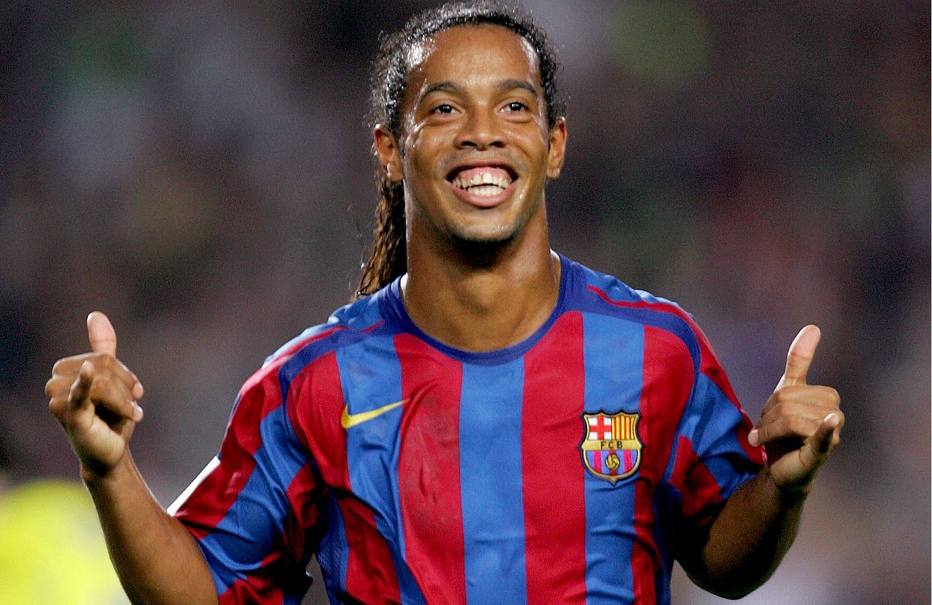 Ronaldinho publica carta emocionante de despedida no 