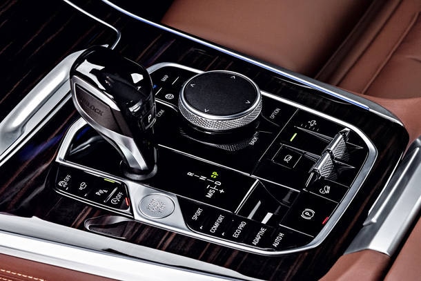 BMW X5 chega à quarta geração