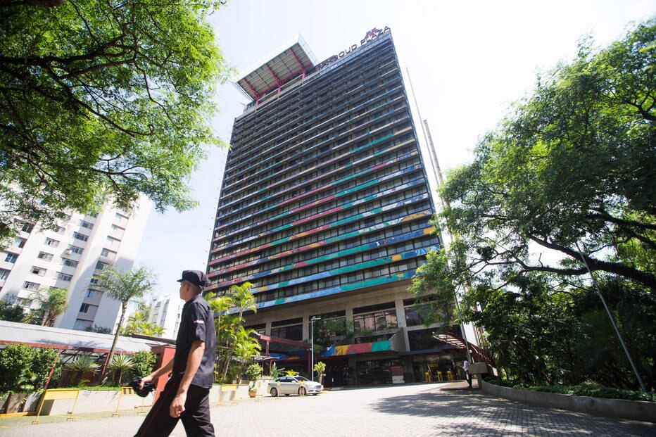 Entrada do icônico Maksoud Plaza, em São Paulo; hotel fechará as portas nesta terça-feira, 7