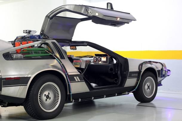 88 Milhas – O DeLorean precisa de 88 milhas pra viajar no tempo, mas nos  precisamos de alguns parágrafos para viajar na maionese, filosofar,  criticar e falar abobrinha.