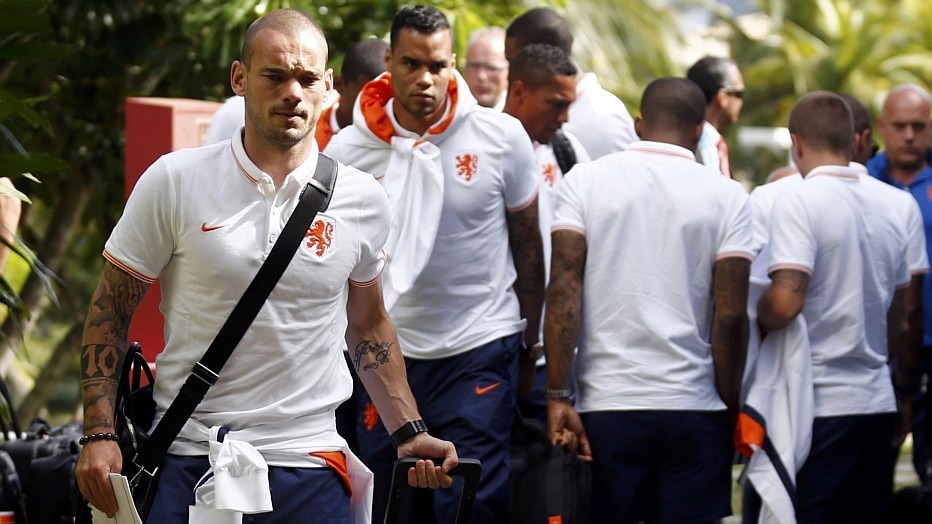 Seleção holandesa fecha treino à imprensa em Salvador ...