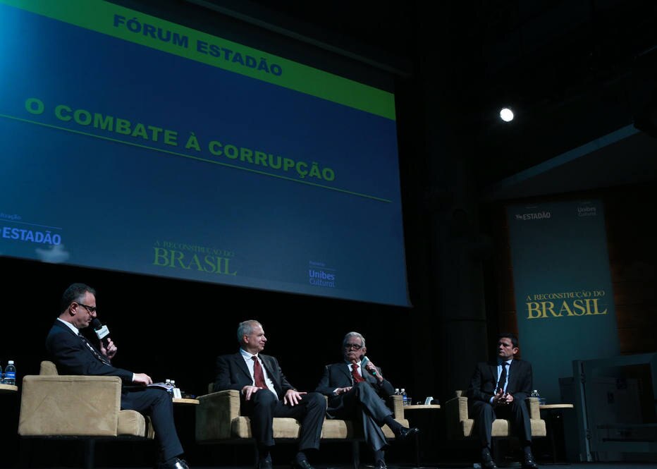 Reconstrução do Brasil 