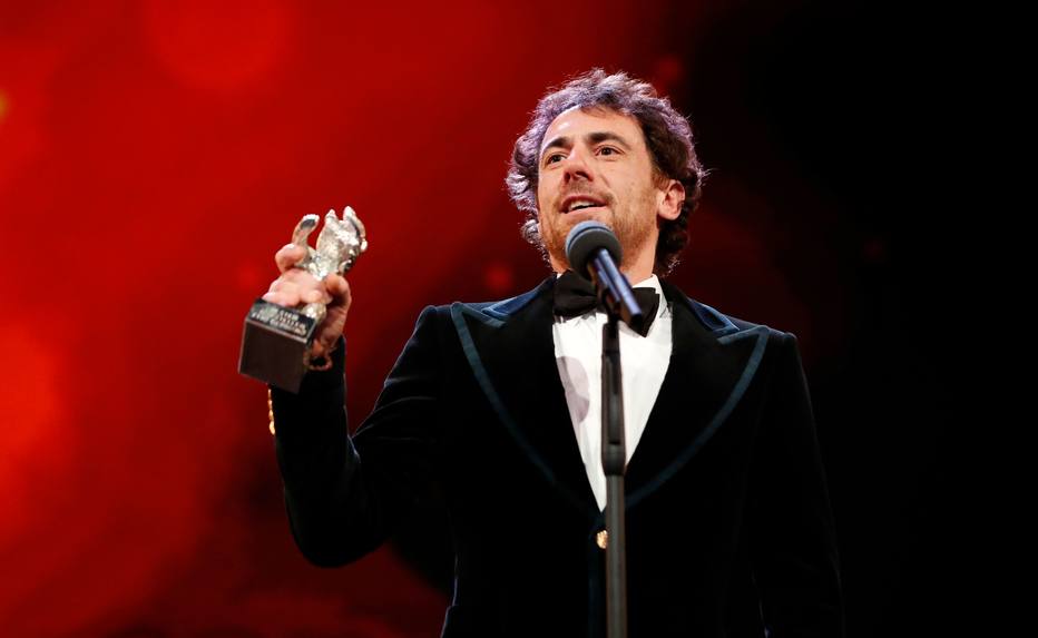 Berlinale: Elio Germano ganhou o Urso de Prata de melhor ator