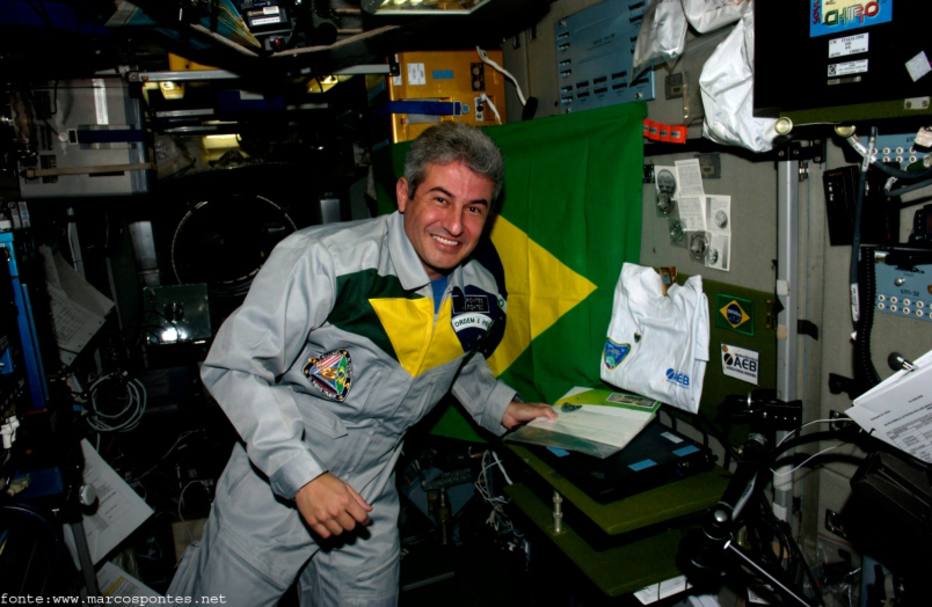 Dez anos apÃ³s viagem ao espaÃ§o, astronauta brasileiro investe no