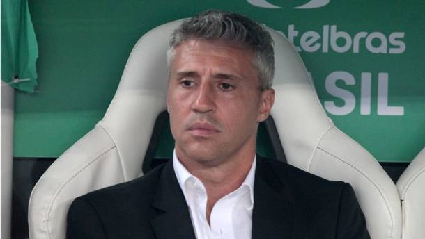 Hernán Crespo vive o momento mais turbulento na temporada como técnico do São Paulo