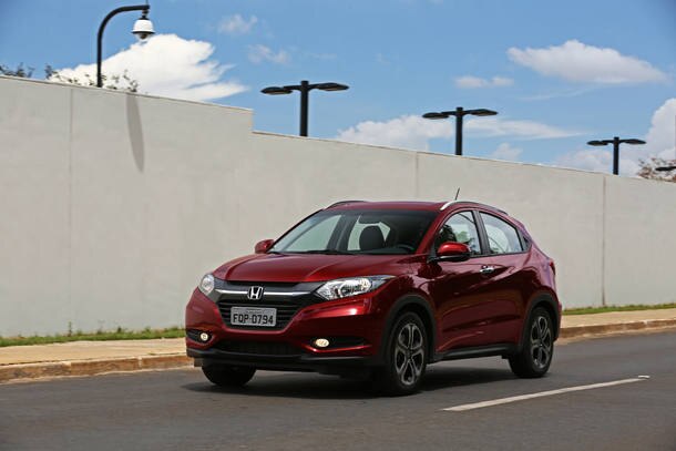 Carros usados que não param nas lojas
