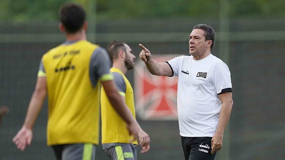 Luxemburgo comanda primeiro treino no Vasco