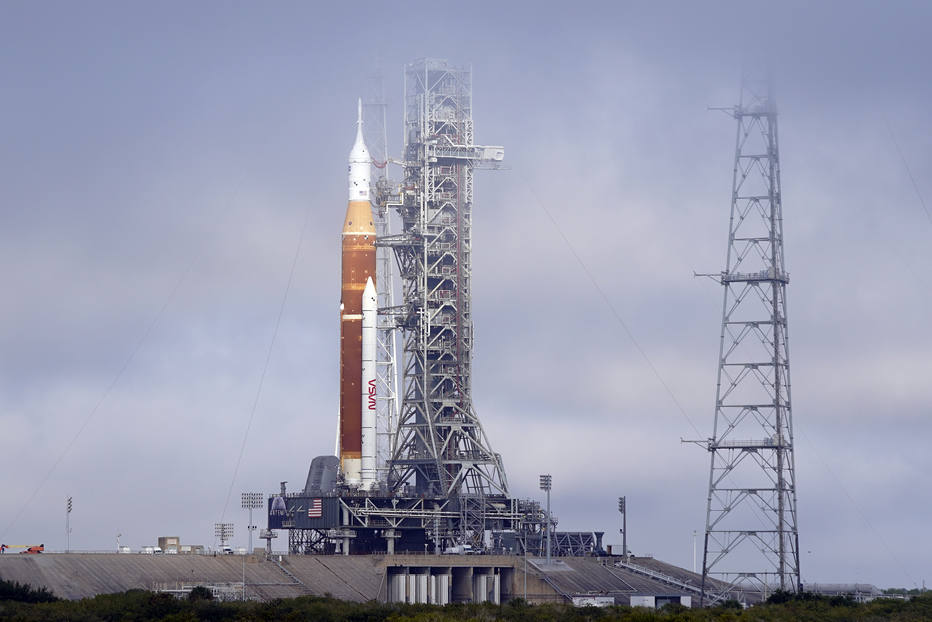 NASA conducts its last major test before launching a giant rocket to the moon