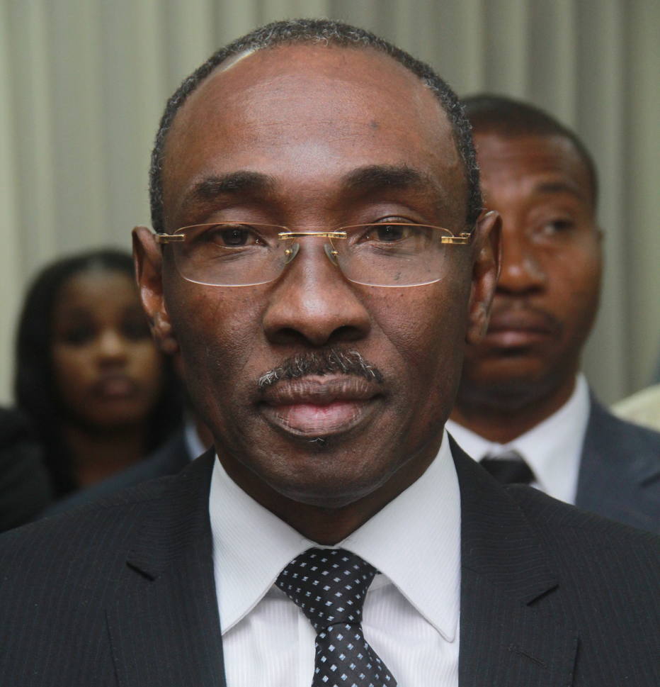 Primeiro-ministro do Haiti renuncia, mas presidente ...