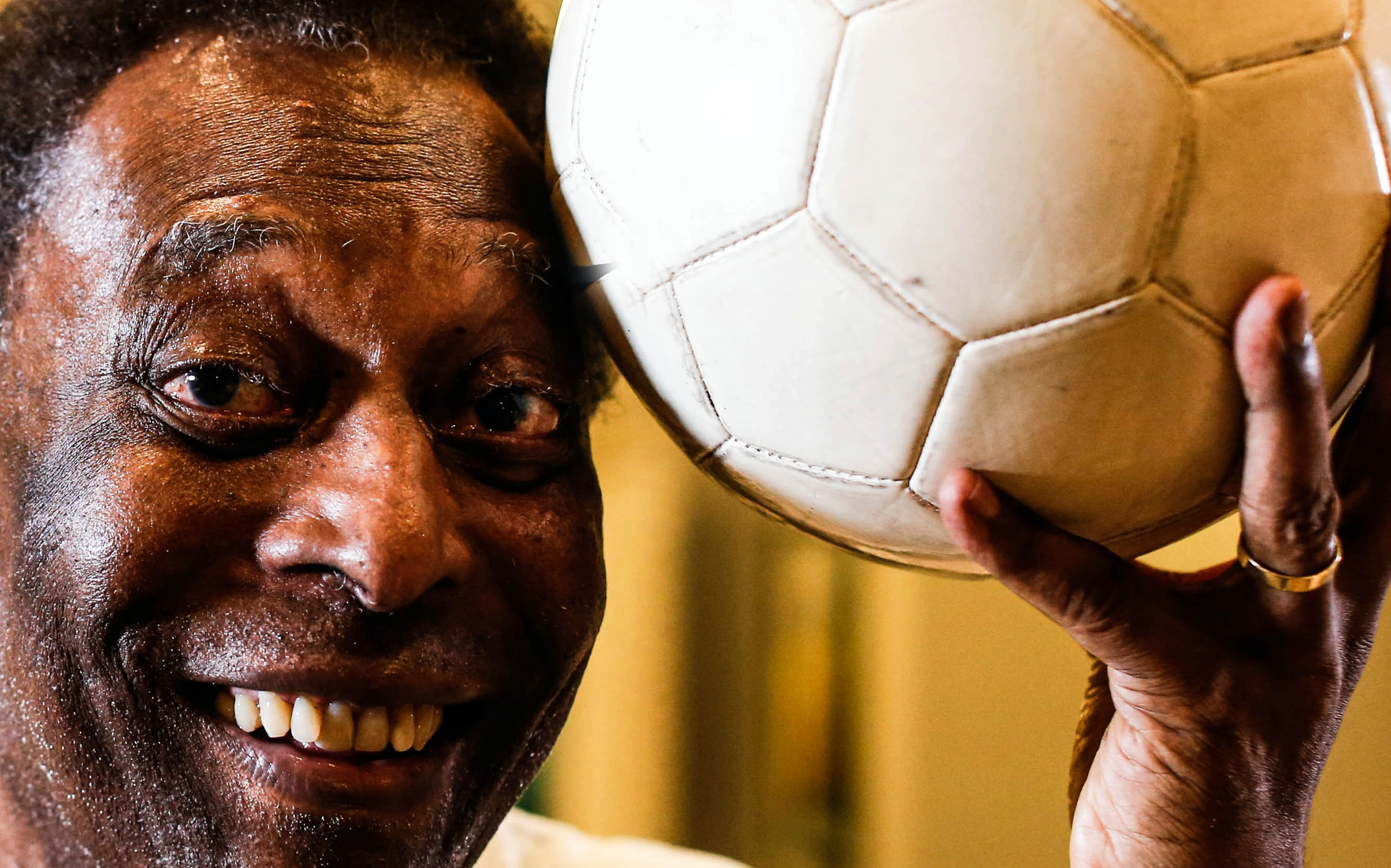 Pelé comemora marca histórica Infográficos Estadão