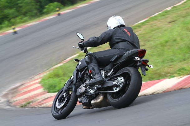 Yamaha MT-07