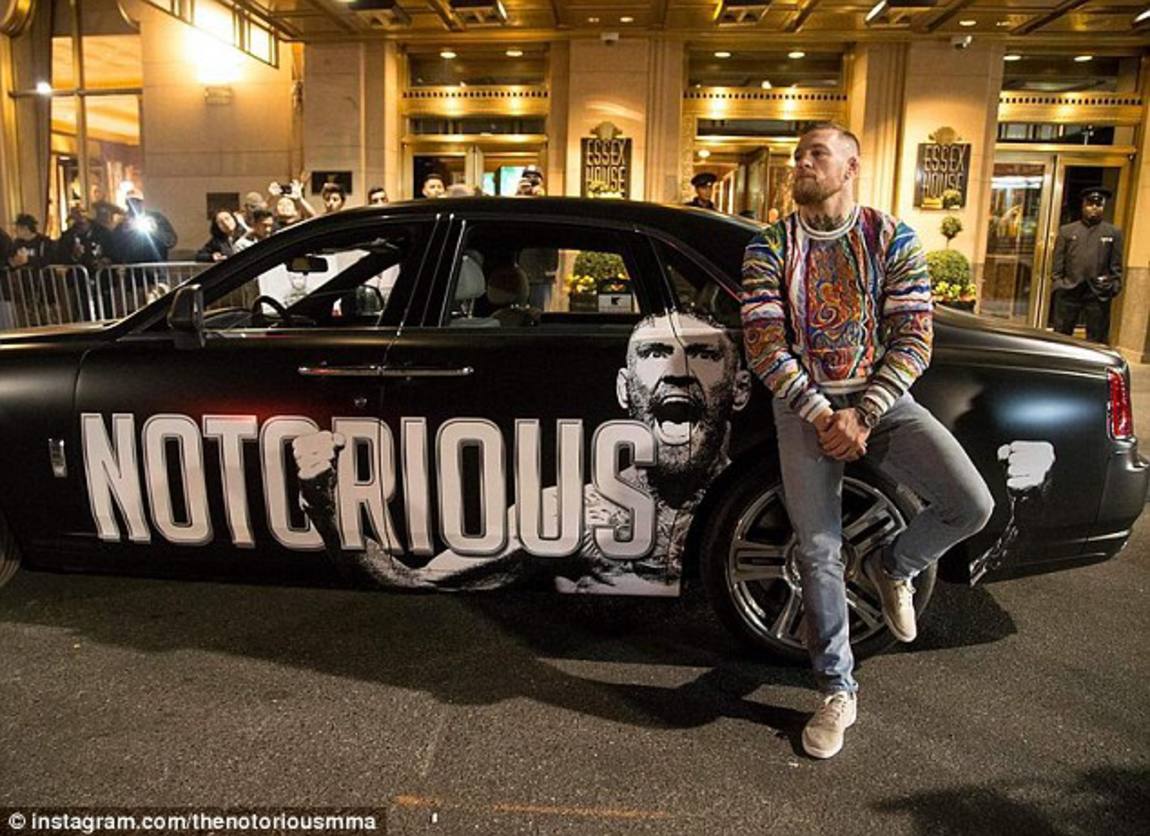 Conheça a coleção de carros que Conor McGregor ostenta na internet