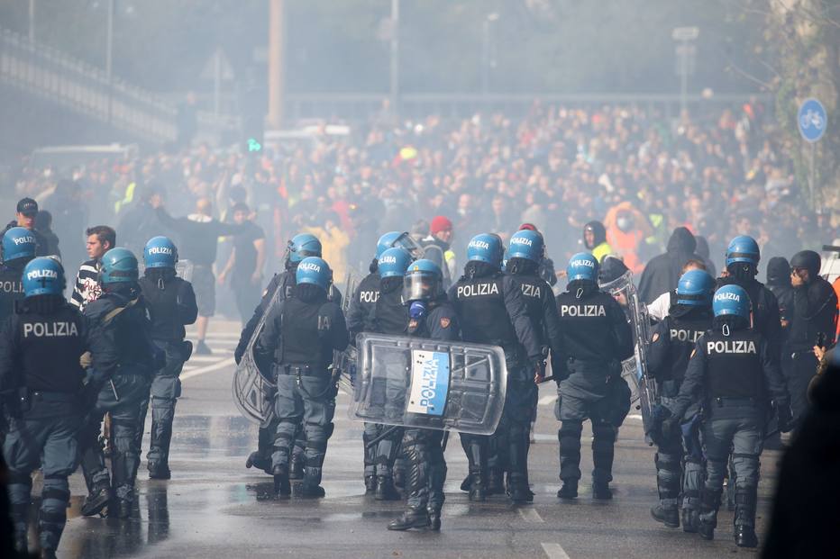 Italia Trieste Antivacina