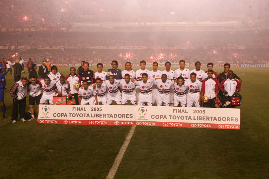 🏟️ De Pelé a Zico! Relembre as finais de Libertadores no Maracanã