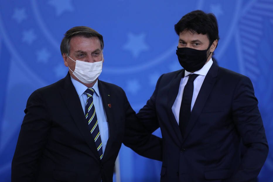 Bolsonaro e Faria desautorizam Mourão a falar sobre 5G - Economia - Estadão