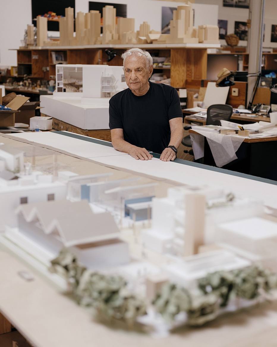 Gehry 2
