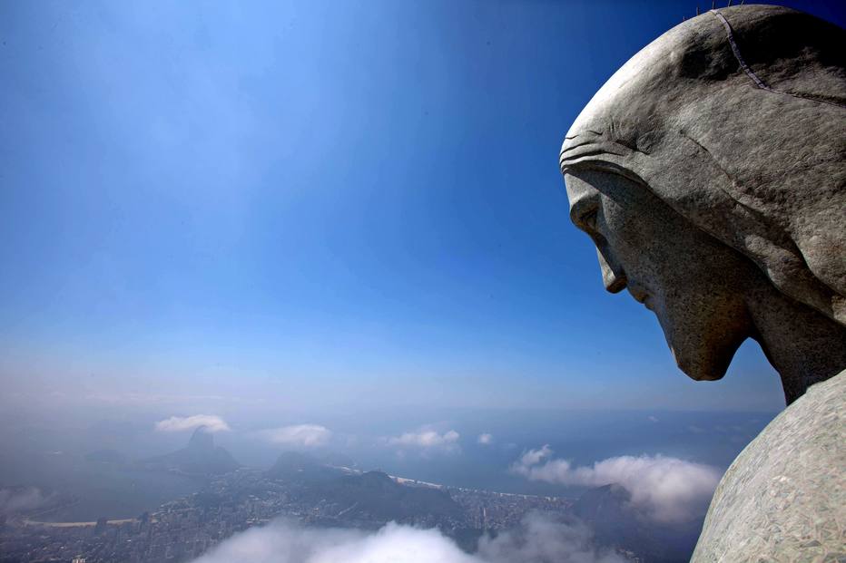 Missa oficial celebra os 90 anos do Cristo: 