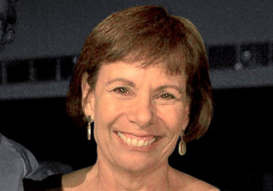 Morre no Rio aos 61 anos a jornalista Sandra Moreyra - Cultura - Estadão