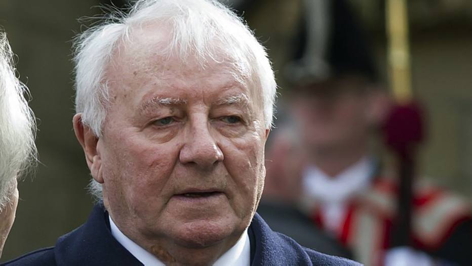 Ex-técnico do Manchester United, Tommy Docherty morre aos 92 anos