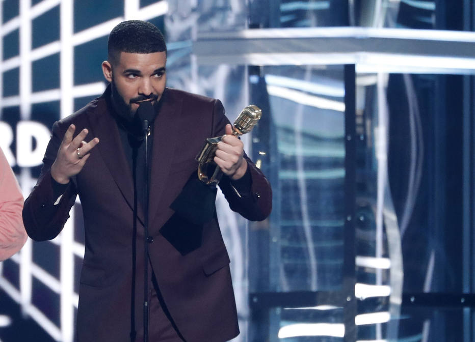 Drake cita Arya Stark, de 'Game of Thrones', em agradecimento no